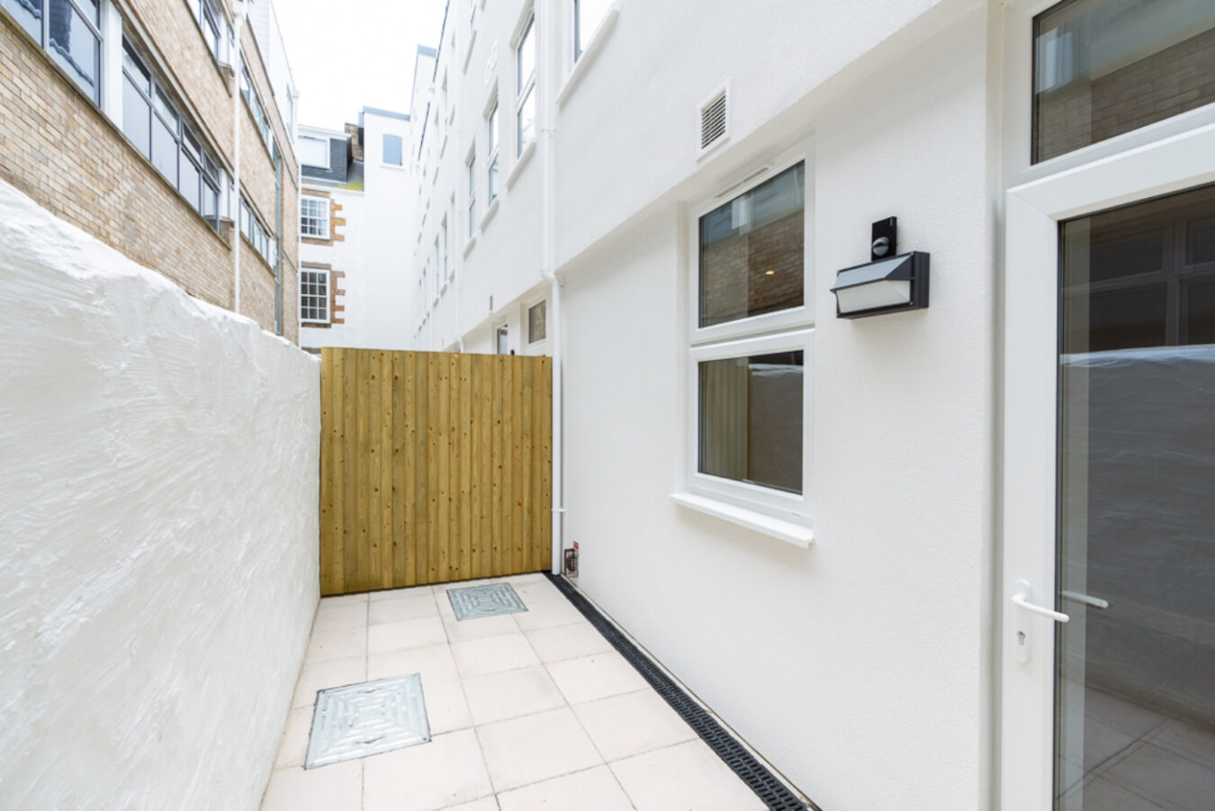 39-43 La Motte Street