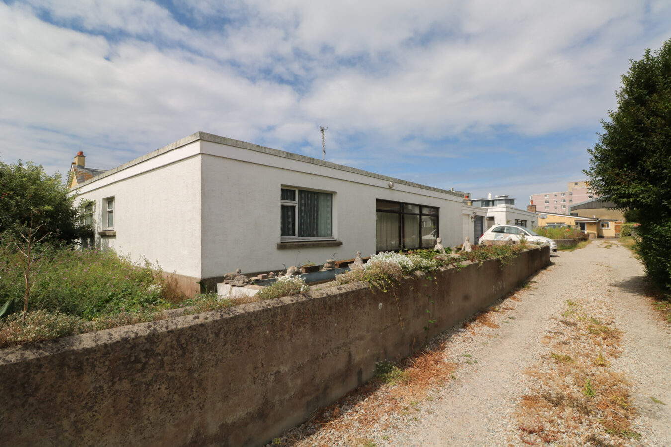 La Rue du Maupertuis