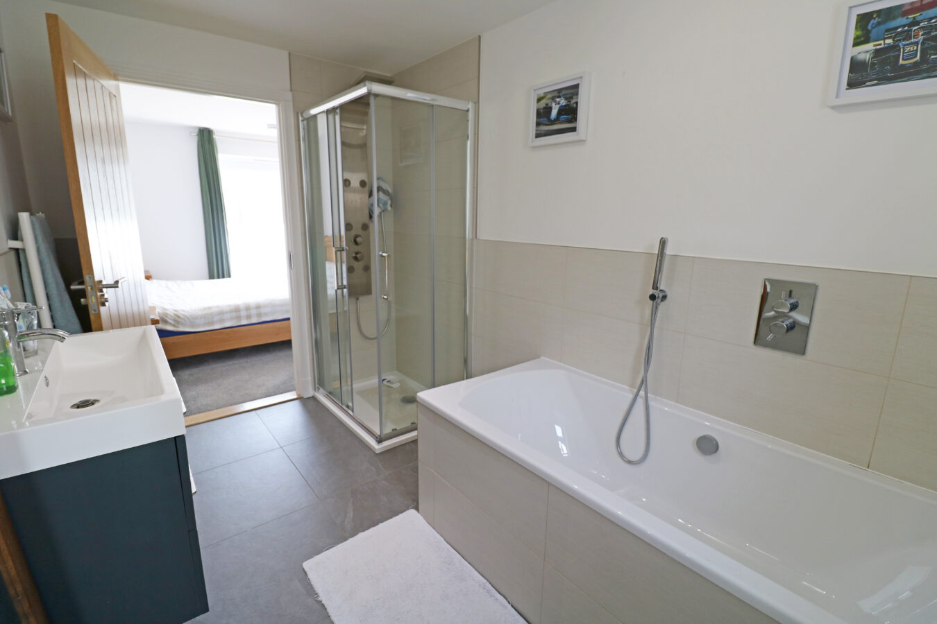 La Rue du Maupertuis