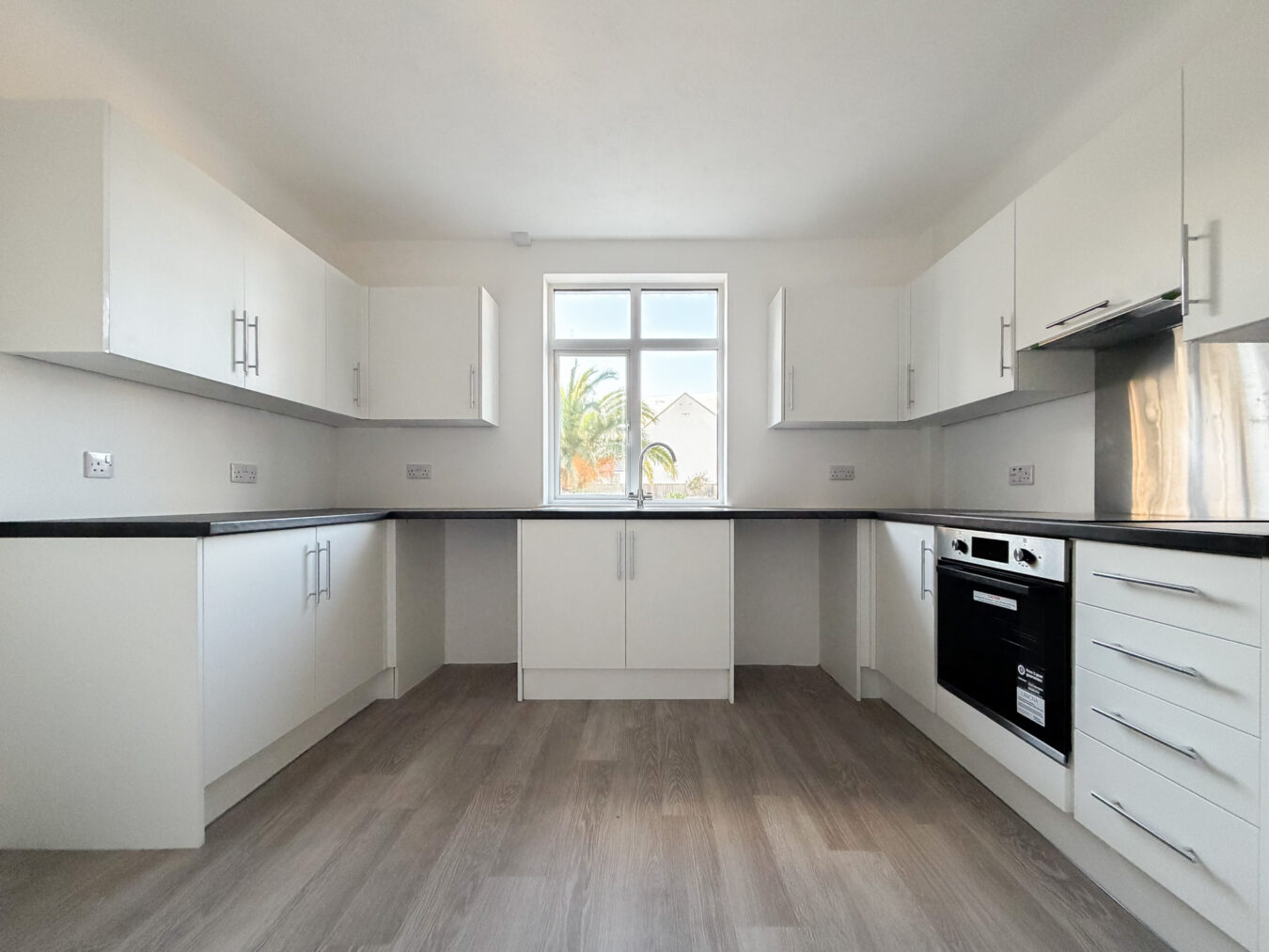 La Grande Route de St Clement