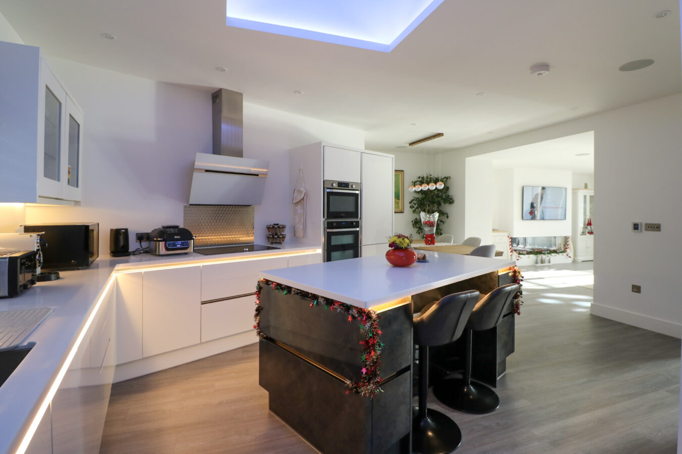 La Grande Route de St Laurent