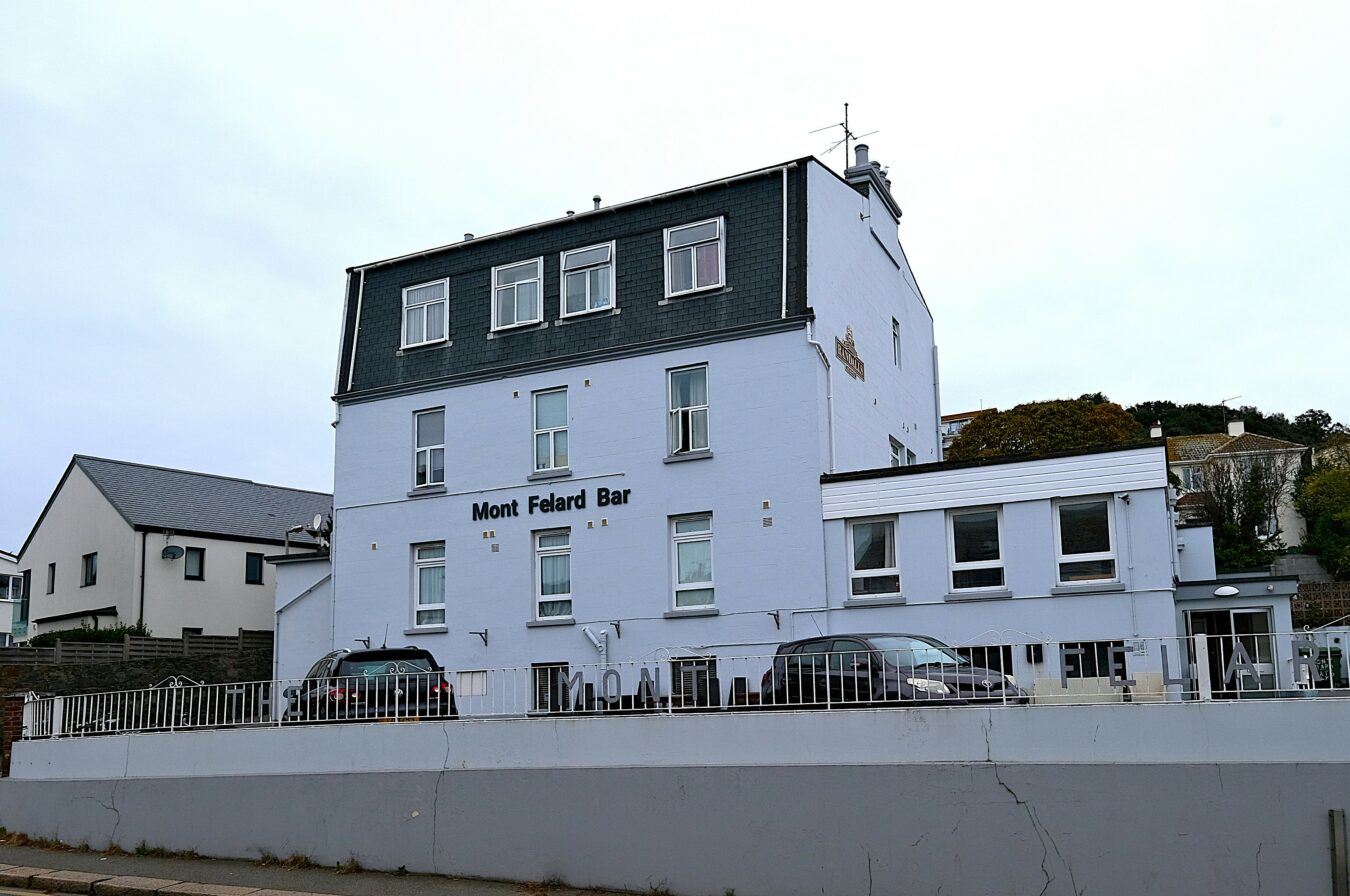 La Route de St Aubin